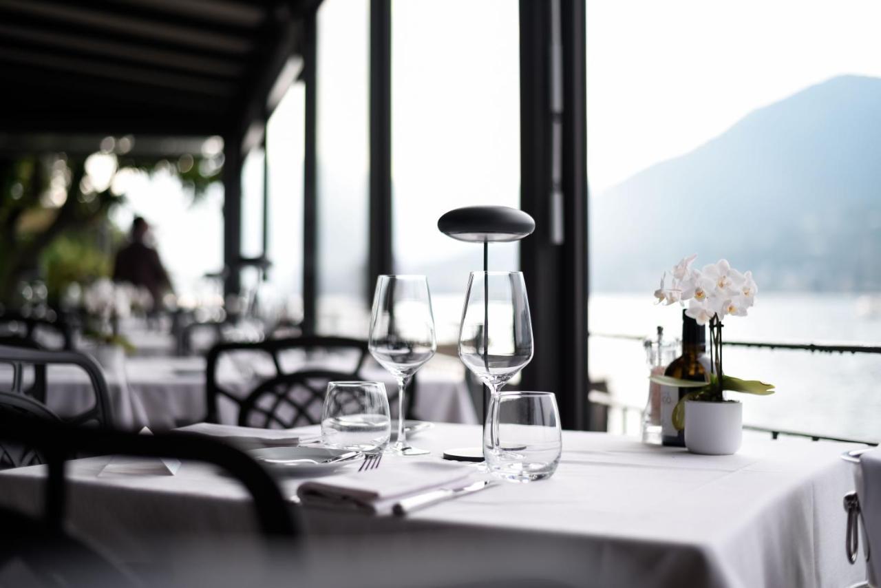 Bella & Restaurant With Private Dock For Mooring Boats San Felice del Benaco